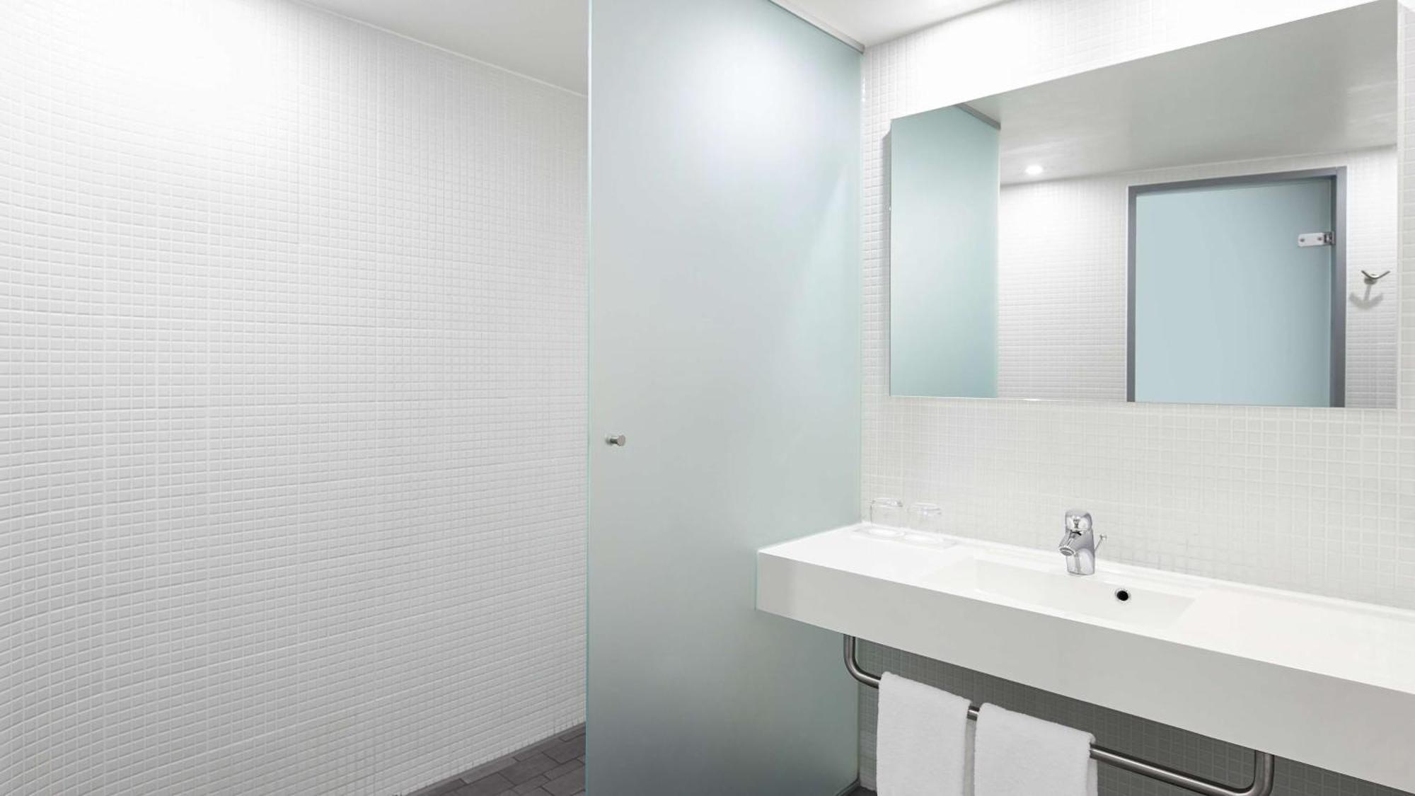Park Plaza Amsterdam Airport Hotel Lijnden Eksteriør billede