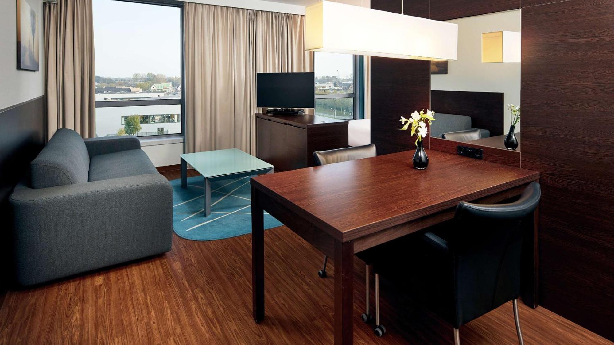 Park Plaza Amsterdam Airport Hotel Lijnden Eksteriør billede